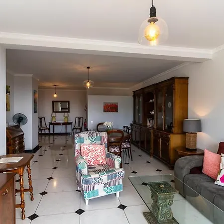 Magnolia Luxury Great Views * Funchal (Madeira)