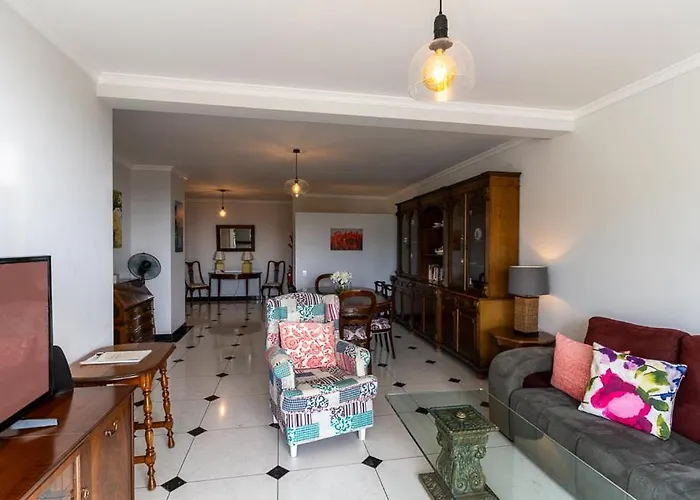 Magnolia Luxury Great Views * Funchal (Madeira)